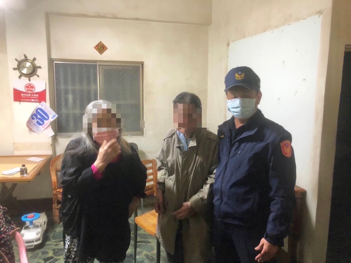 ​暖心零距離！安平警積極協助老翁平安返回高雄的家
