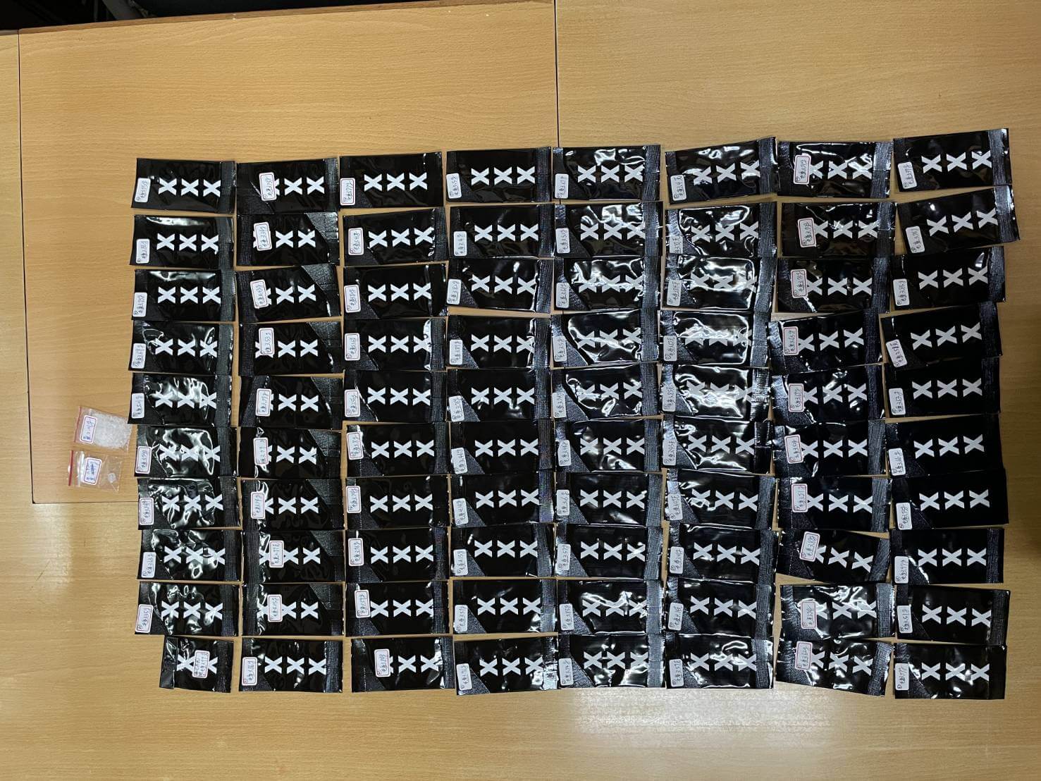 ​通緝逃犯藏躲飯店  南警出擊併同查獲300公克毒男送辦