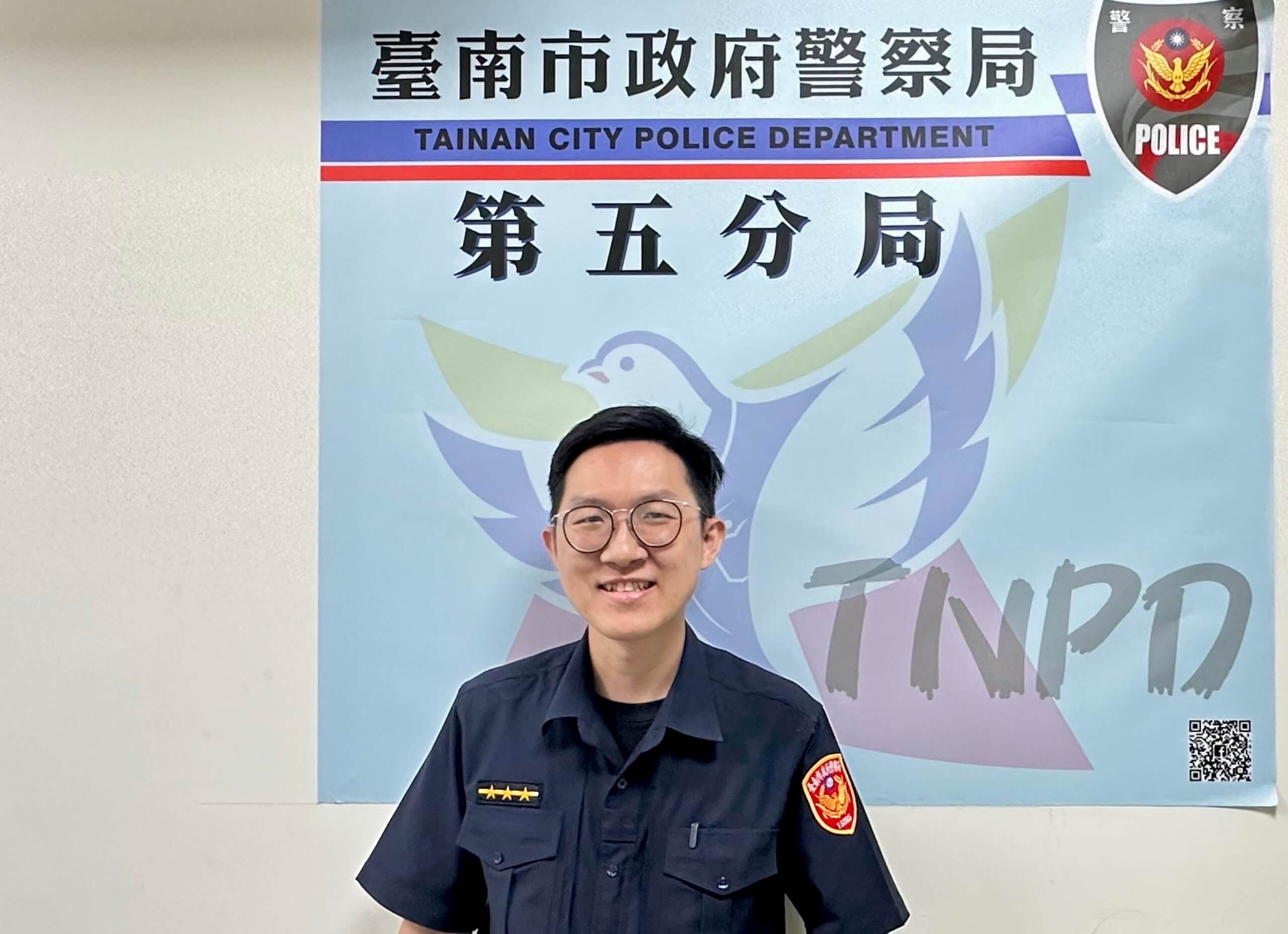 ​8歲童賣場走失3公里  南警助重回家人懷抱