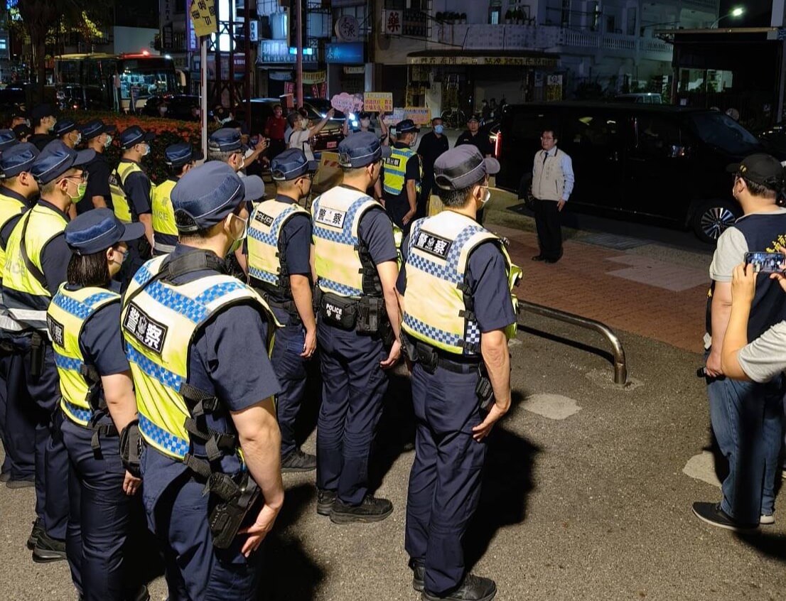 南​警五分局暑期青春專案起跑 深夜臨檢查獲毒品3件3人