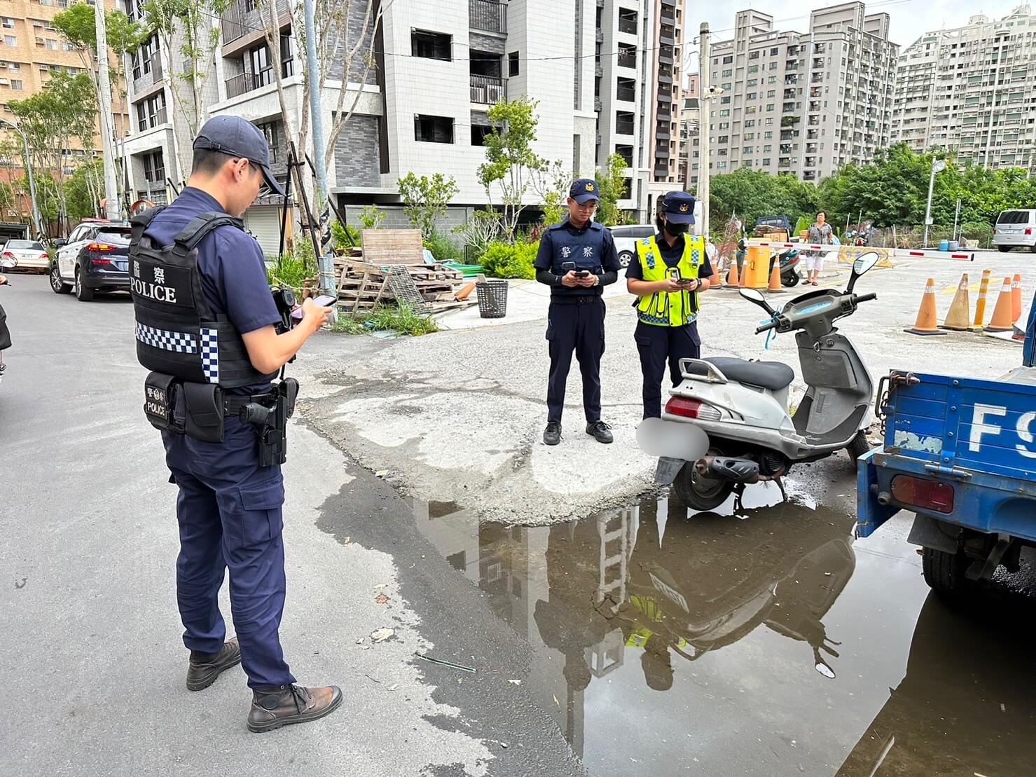 ​學姐我覺得這台車怪怪的!  實習生發揮電眼  尋獲兩年前通報失竊機車