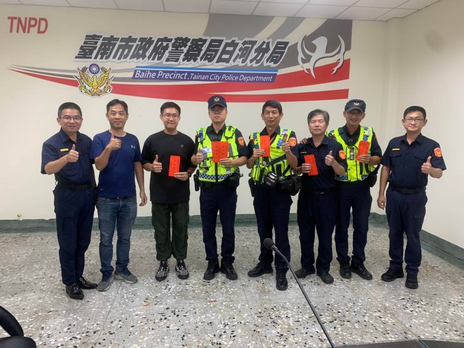 ​負氣離家欲尋短   白河暖警積極調閱監視器助團聚