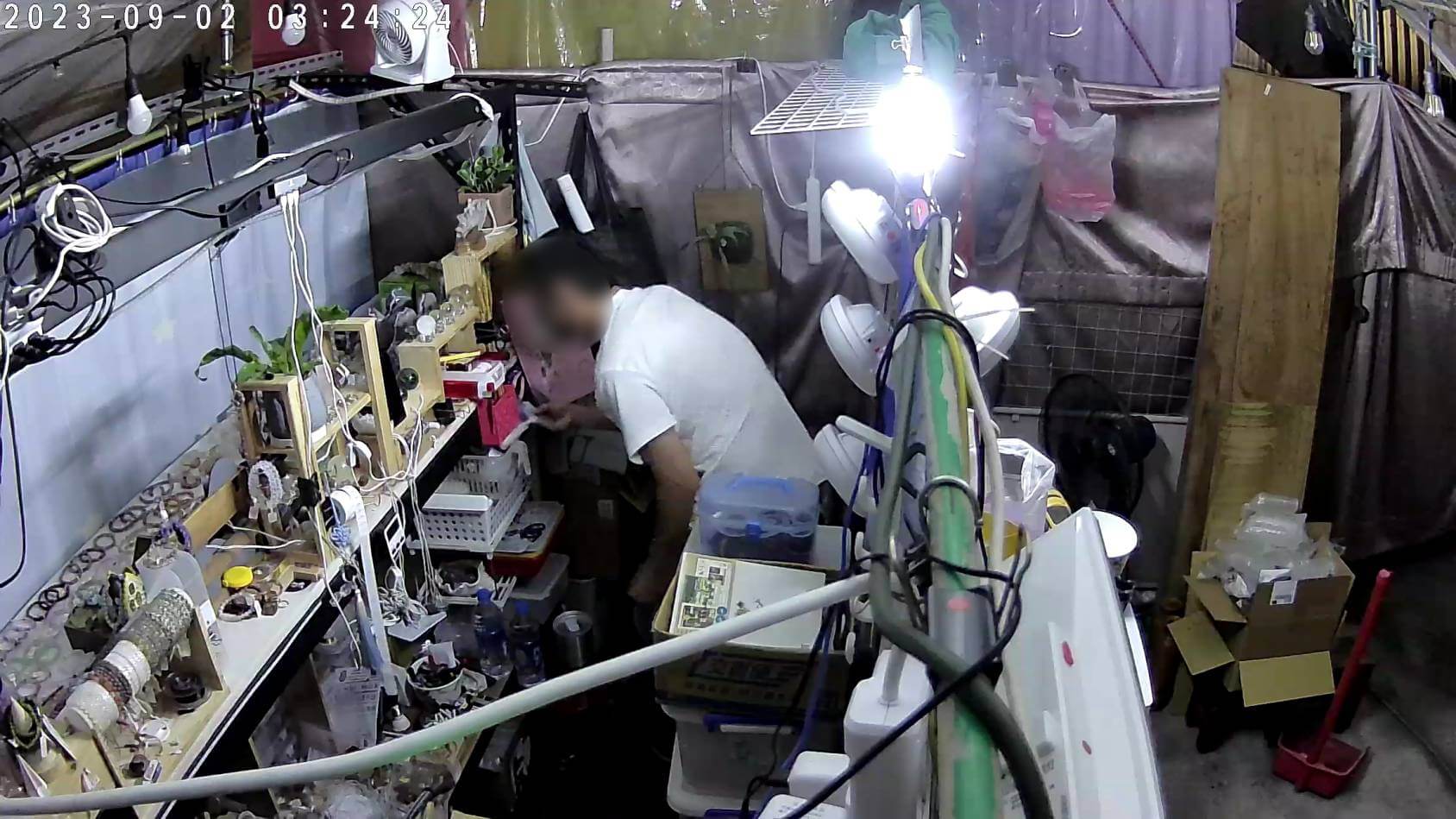 ​通緝犯深夜行竊攤商零錢得逞  食髓知味再度犯案遭逮送辦