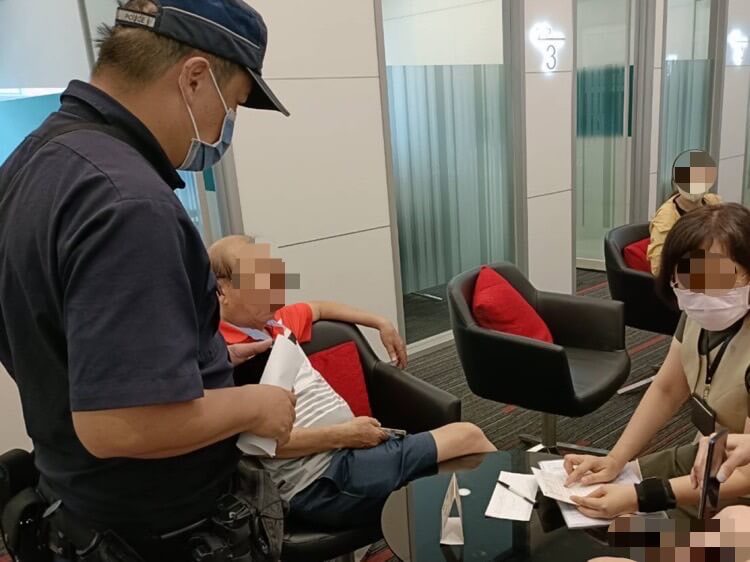 ​股票投資LINE群組陷阱 老翁險遭詐騙100萬