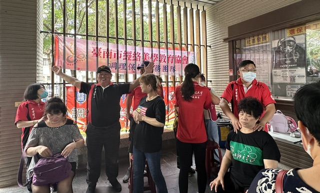 臺南市經絡美學教育協會邀市長黃偉哲響應「國際女孩日」 百位女力齊展現 