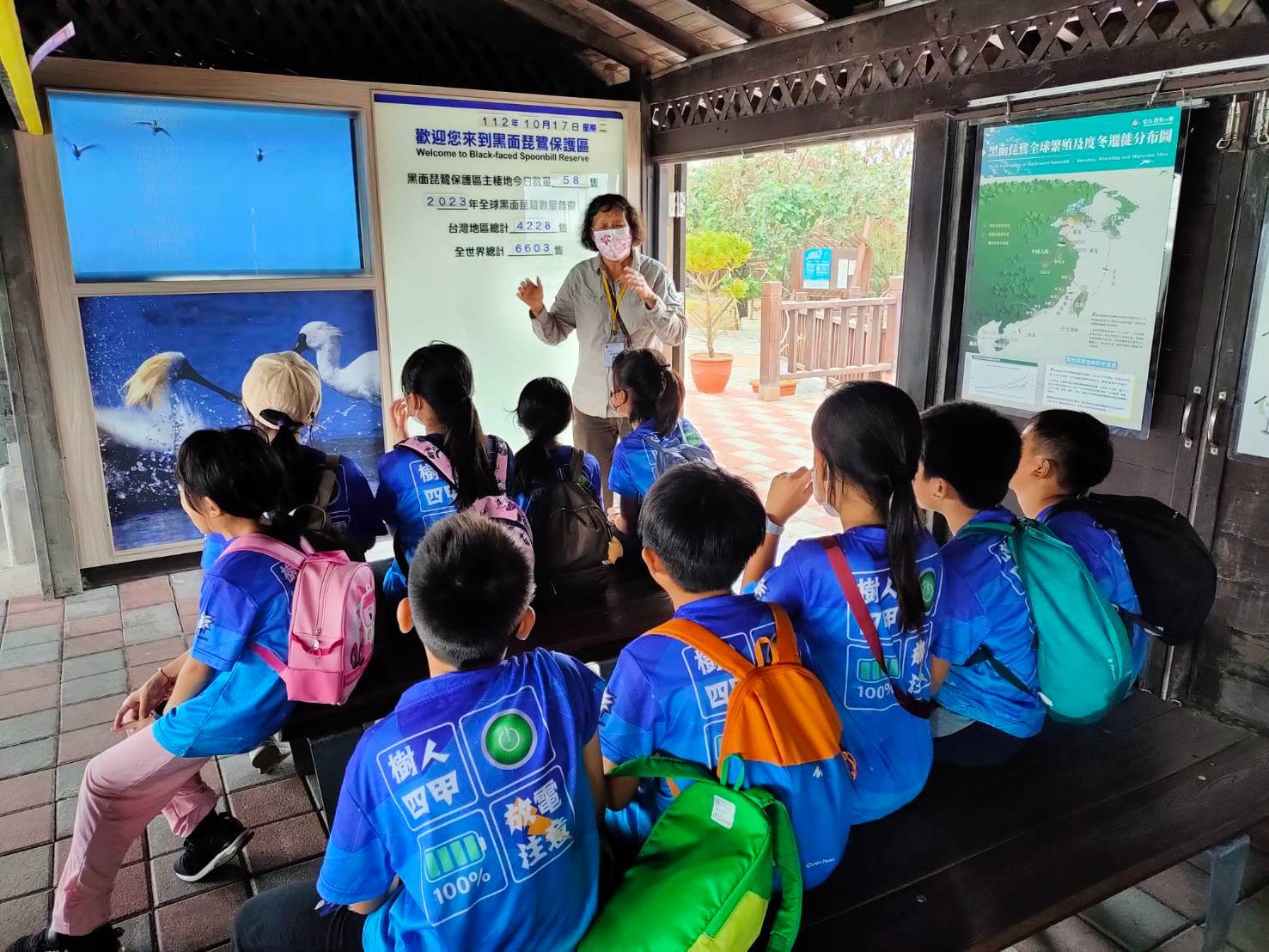 ​挑戰台灣極西點燈塔  臺南偏鄉四校聯盟  在地產業單車破風行