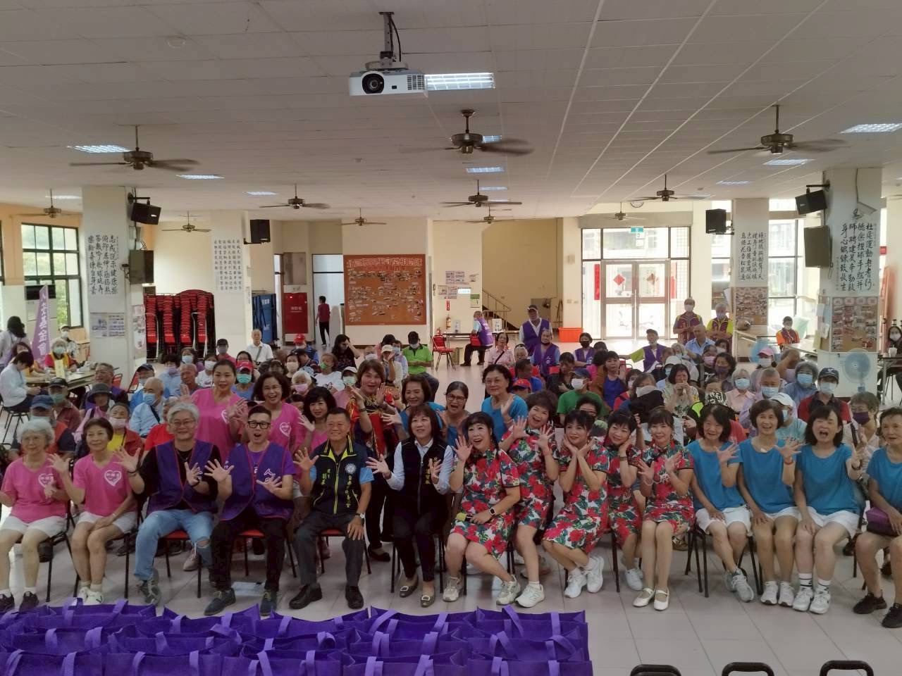 「月圓人安」台南平安站幸福快遞 中秋伴寒士走出孤苦